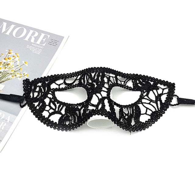 Women Hollow Lace Masquerade Face Mask Sexy Cosplay Prom Party Props Costume Halloween Masquerade Mask Nightclub Queen Eye Mask